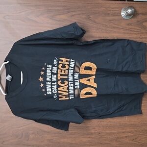 Gildan Size 2XL Black HVAC Dad Graphic T-Shirt